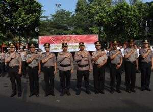Plt. Kapolrestabes Bandung Pimpin Upacara Kenaikan Pangkat Pengabdian Anggota Polri TMT 1 April 2026