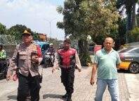 Polsek Kebon Jeruk Tingkatkan Patroli jalan kaki Cegah Gangguan Kamtibmas