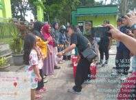 Kemenag Rejang Lebong Sembelih 13 Sapi Kurban, Distribusi Daging Berjalan Tertib dan Kondusif