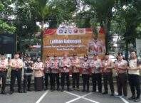 Kapolrestabes Bandung Pimpin Kegiatan Latihan Gabungan Saka Bhayangkara Polrestabes Bandung Wilayah Zona Barat