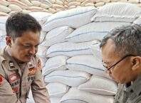 4 Ton Jagung Petani Cibalong Diserap Bulog, Polri Hadir Dukung Ketahanan Pangan