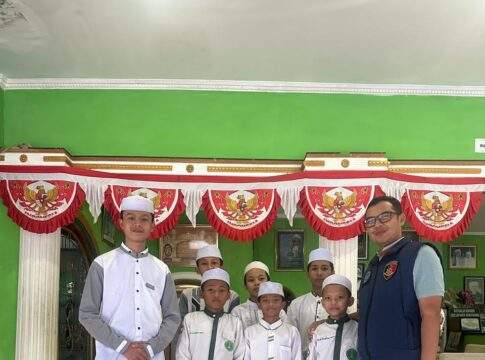 Sat Res Narkoba Berbagi Kebahagiaan Kepada Panti Asuhan Serta Panti Yatim Di Wilayah Hukum Polrestabes Bandung Polda Jabar