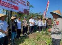 Polri Hadir Untuk Ketahanan Pangan, Polres Garut Bor Sumur Artesis di Lahan Pertanian