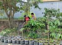 Dukung Program Ketahanan Pangan, Bhabinkamtibmas Polrestabes Bandung Sambang Ke Buruan Sae Makmur