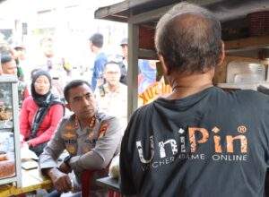 Bangun Kedekatan dengan Masyarakat, Kapolres Metro Jakarta Barat Gelar Jaga Jakarta + Jayakarta On The Spot di Jelambar