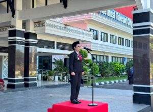Polres Singkawang Hadiri Upacara Peringatan Hari Berkabung Daerah Kalimantan Barat, Wujud Penghormatan Kepada Para Pahlawan