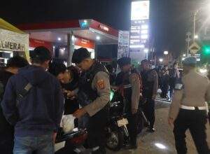 Patroli Minggu Dini Hari Polres Metro Jakbar Beri Rasa Aman bagi Warga