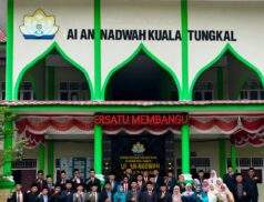 Peringati HUT Ke 81 RI MAPALA PAMSAKA dan UINKA Gerakkan Penghijauan Kampus
