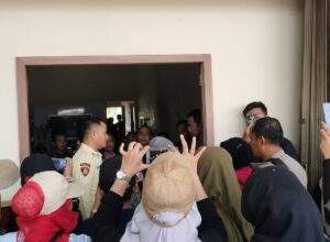 Mediasi Konflik Stockpile PT SAS Dipertanyakan, Wartawan Disebut Dilarang Masuk