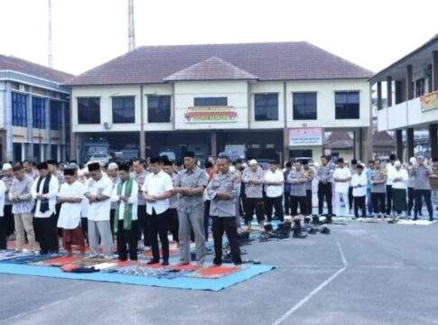 Di Tengah Musim Kemarau yang Berkepanjangan, Polres Lubuk Linggau Gelar Sholat Istisqa’, Memohon Hujan dan Keselamatan