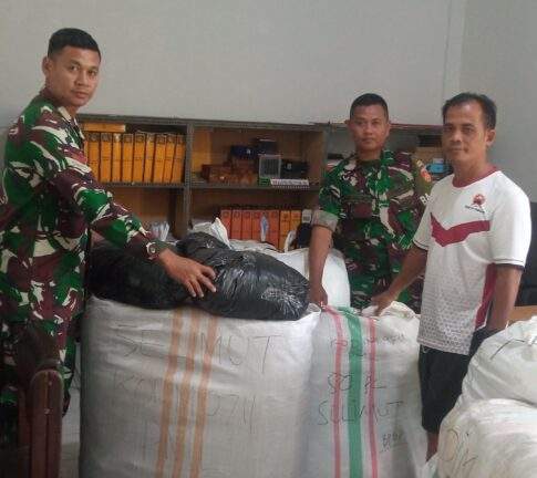 Kodim 0711/Pemalang Salurkan Bantuan Kemanusiaan untuk Korban Gempa Bumi di Nusa Tenggara Timur