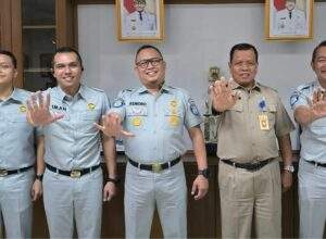 Tingkatkan Layanan Kesamsatan: Jasa Raharja (Persero) Kantor Wilayah DKI Jakarta Berkolaborasi Dengan Samsat Jakarta Barat