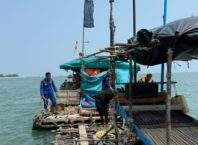 Polres Bangka Barat Tarik 4 Ponton di Tembelok-Keranggan Usai Peringatan Keras
