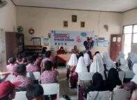 Polsek Carenang Gelar Program Polisi Peduli Pendidikan, Edukasi Siswa SDN Binuang Tentang Bullying dan Kenakalan Remaja