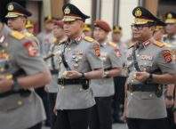Irjen Pol Hendra Kurniawan Resmi Dilantik Kapolri Sebagai Kapolda Banten