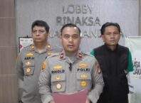 Lagi Makan diwarteg Kunci Tertinggal, Pelaku Ini Bawa Motor Diringkus Polsek Kalideres